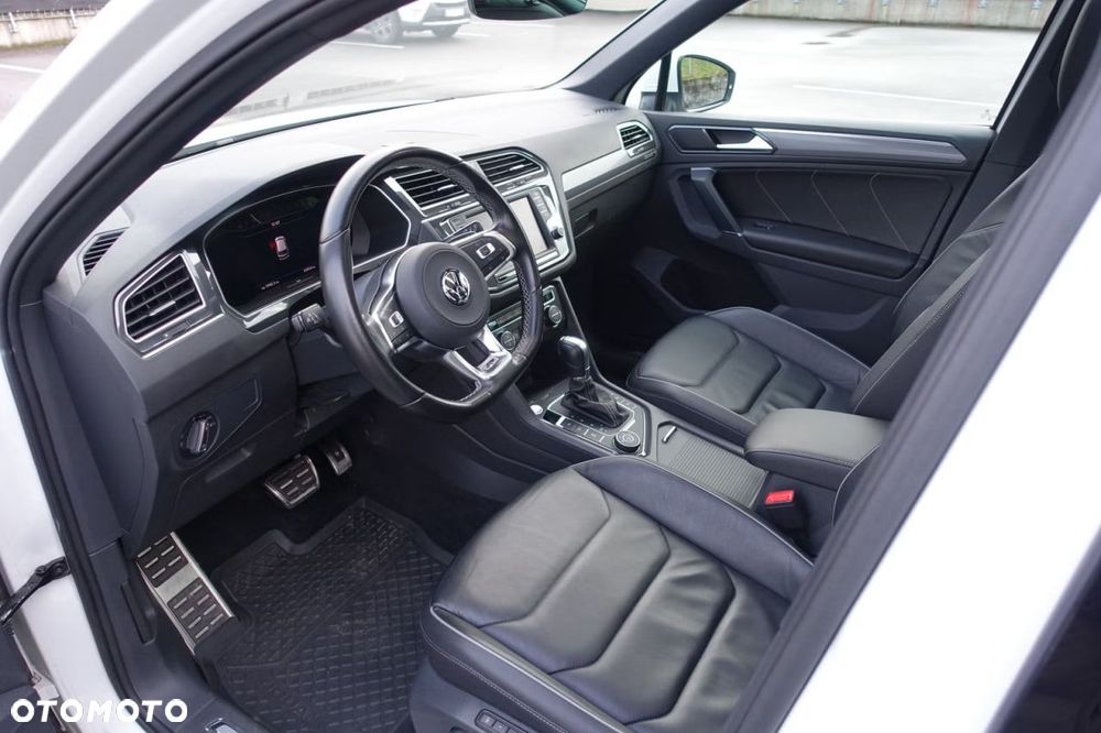Volkswagen Tiguan 2.0 TDI SCR 4MotION DSG R-Line - 13