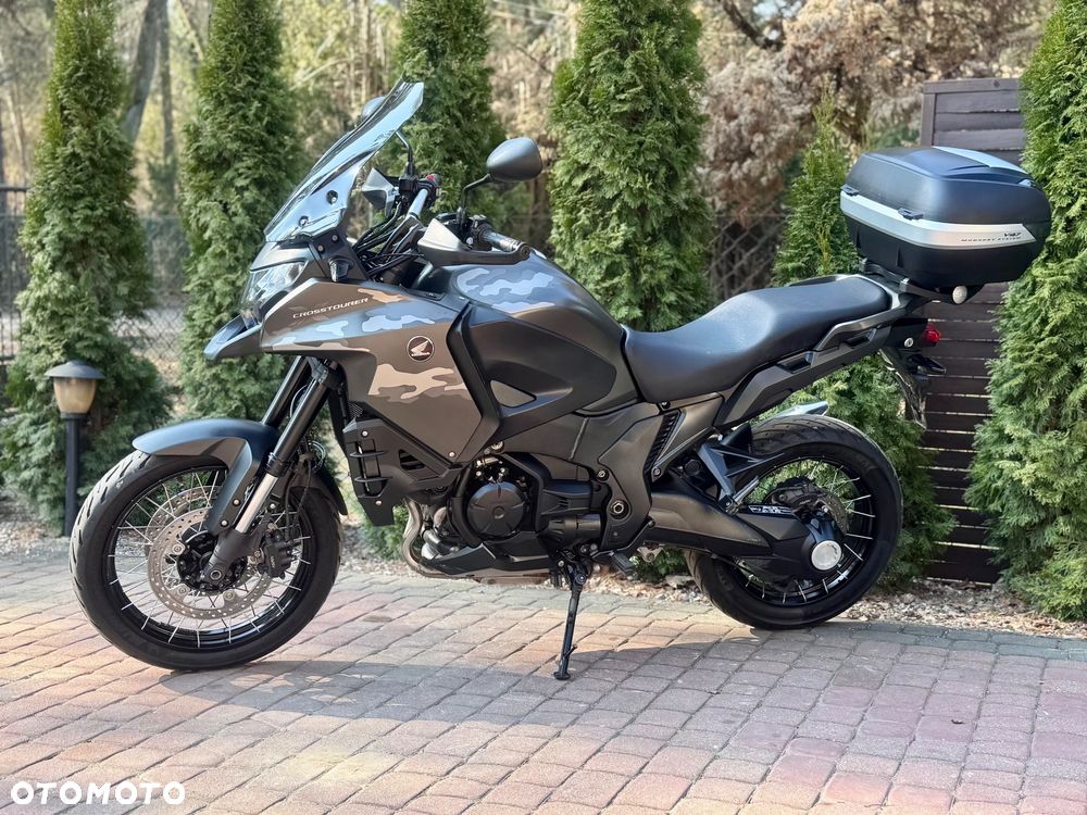 Honda VFR - 7