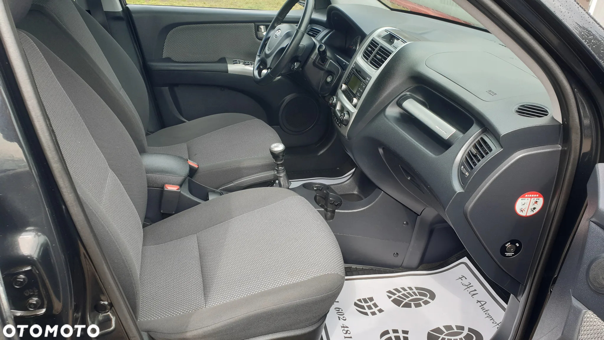 Kia Sportage 2.0 CRDI 4WD EX - 14