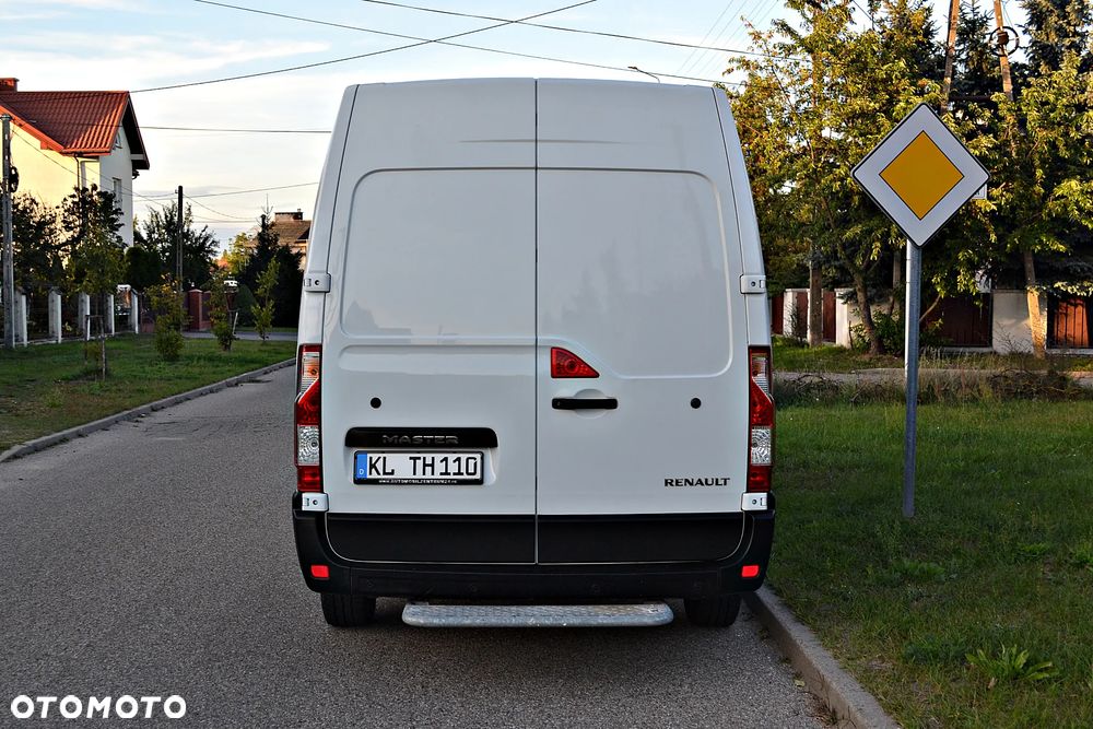 Renault Master - 10