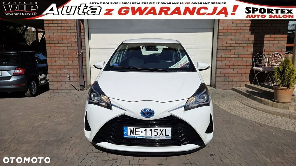 Toyota Yaris Hybrid 100 Premium EU6 - 2