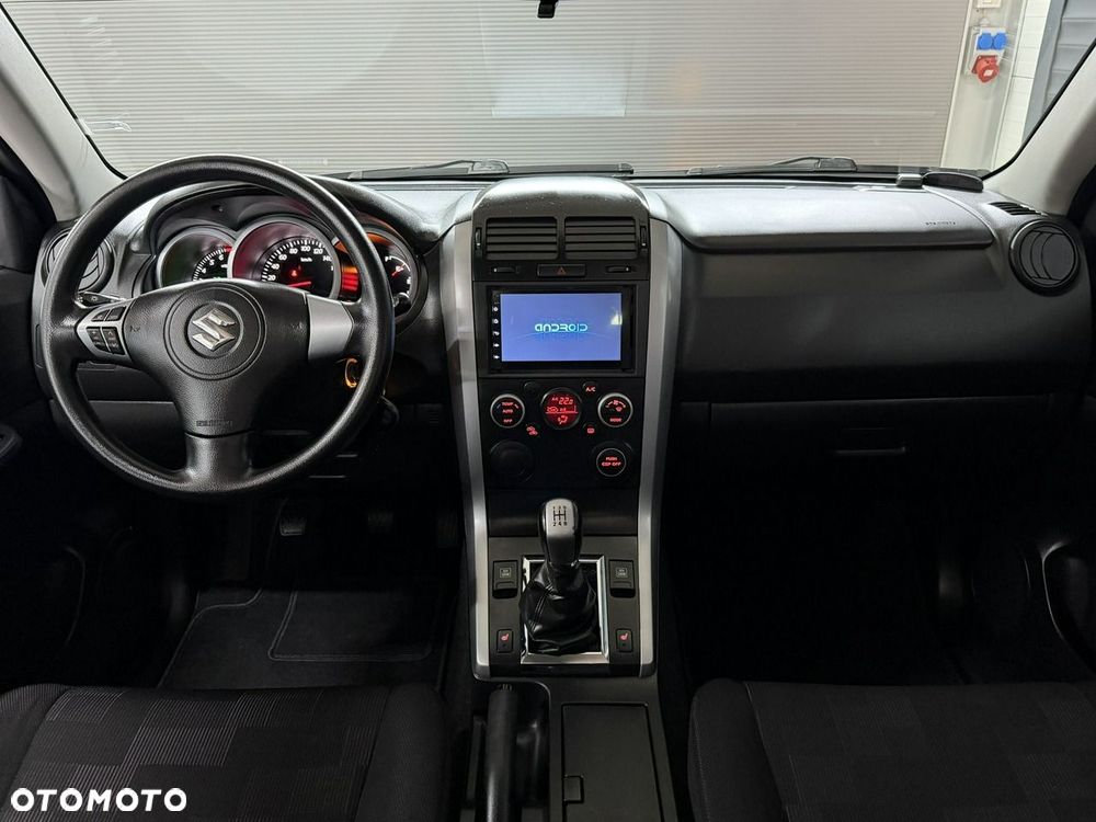 Suzuki Grand Vitara - 13