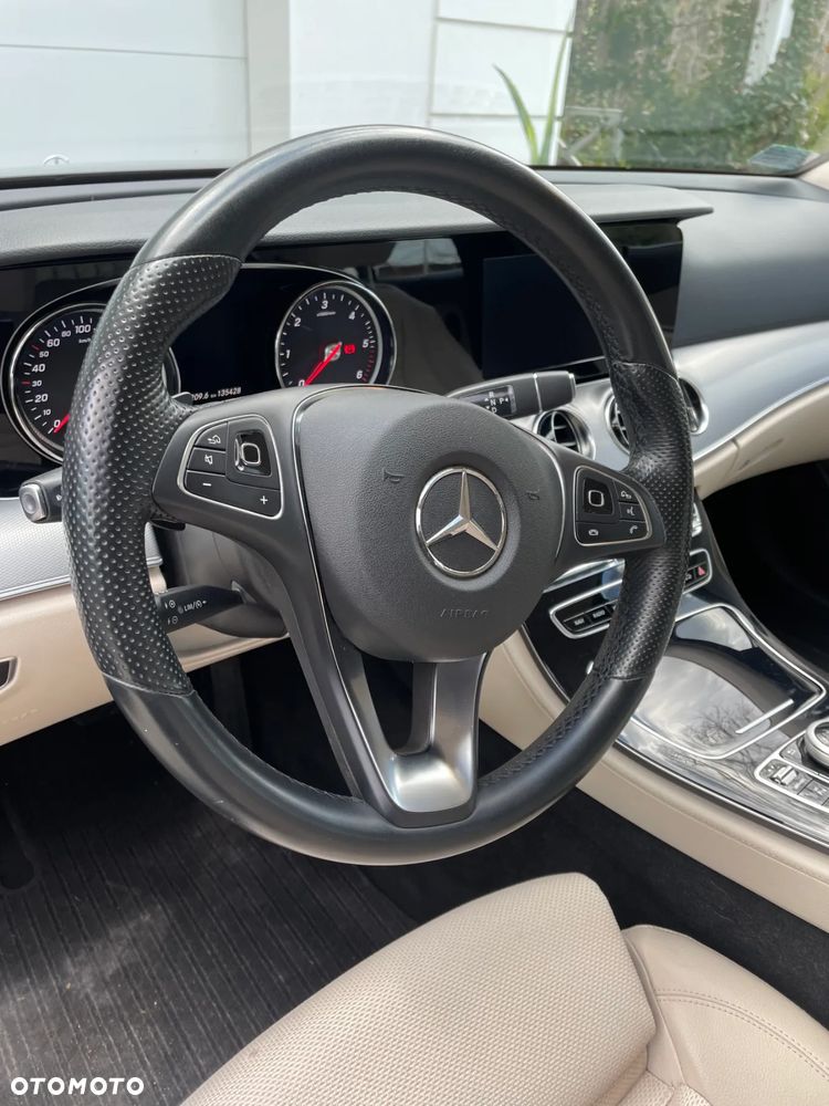 Mercedes-Benz Klasa E - 7