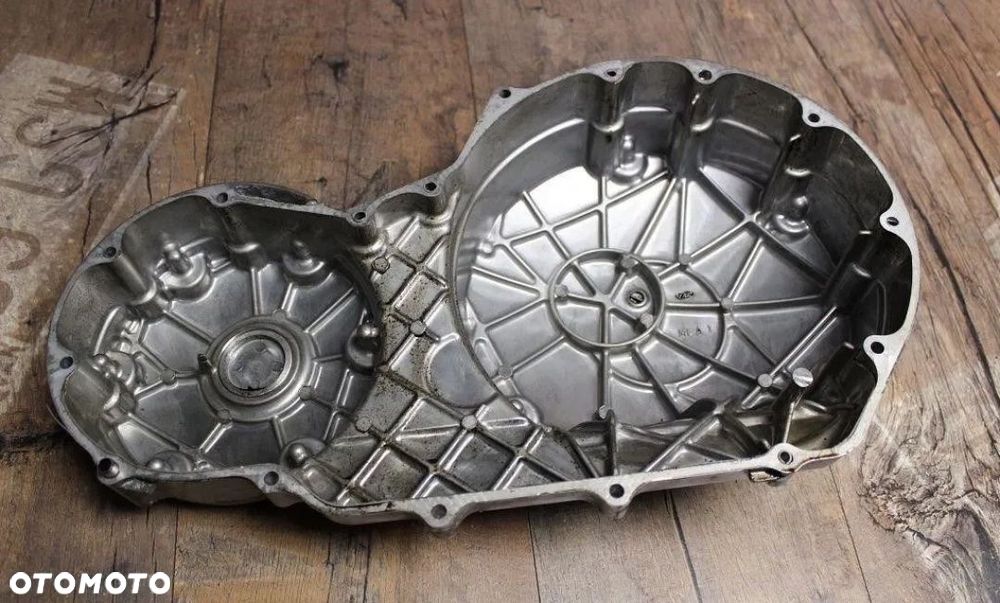 POKRYWA DEKIEL SILNIKA HONDA VTX1300 - 6