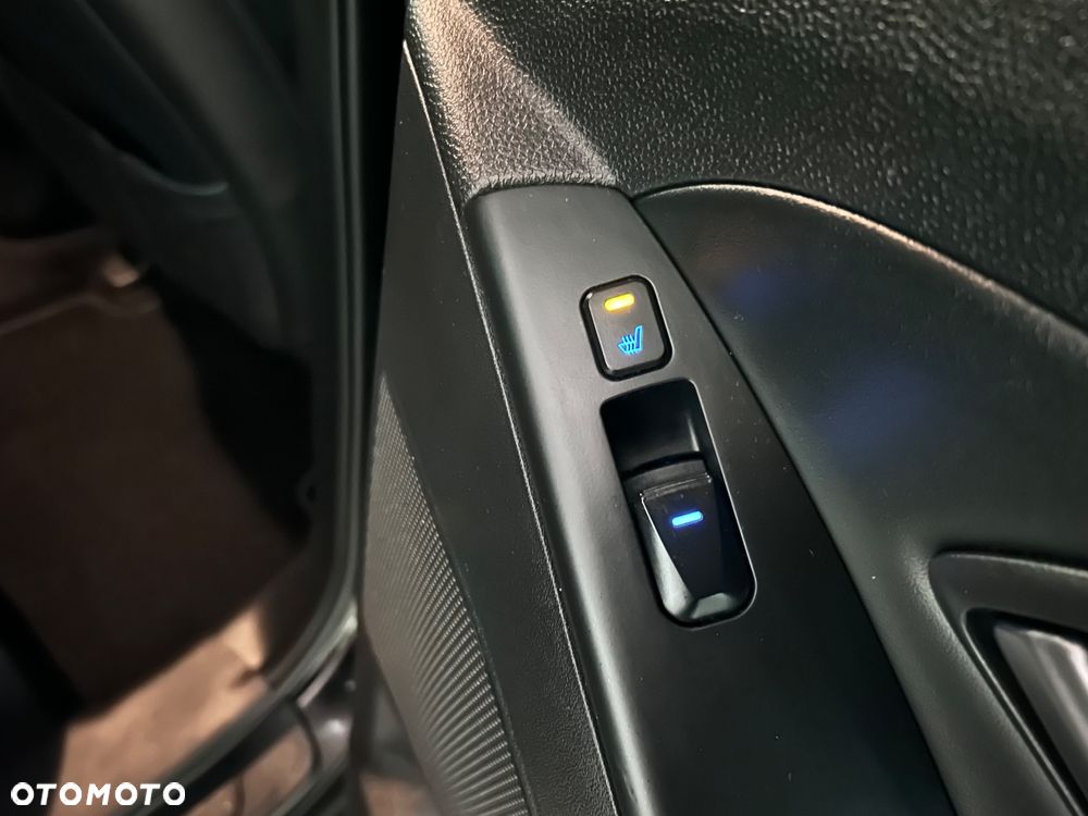 Hyundai ix35 2.0 CRDi Premium 4WD - 23