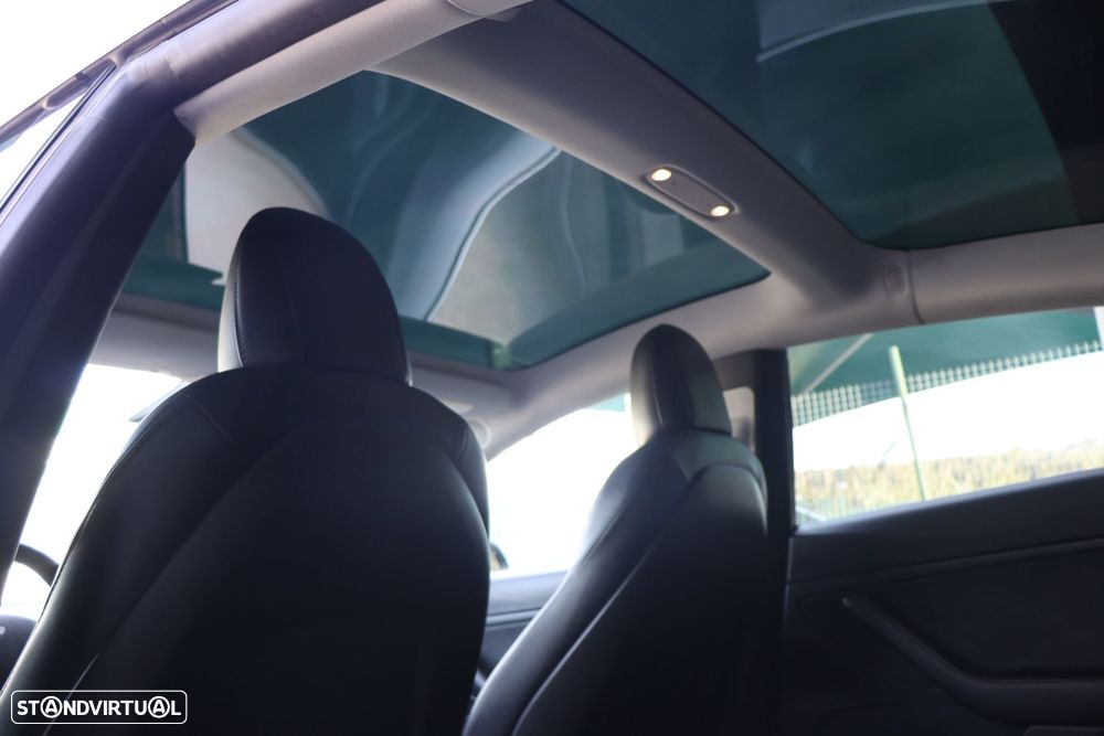 Tesla Model 3 Performance Dual Motor AWD - 18