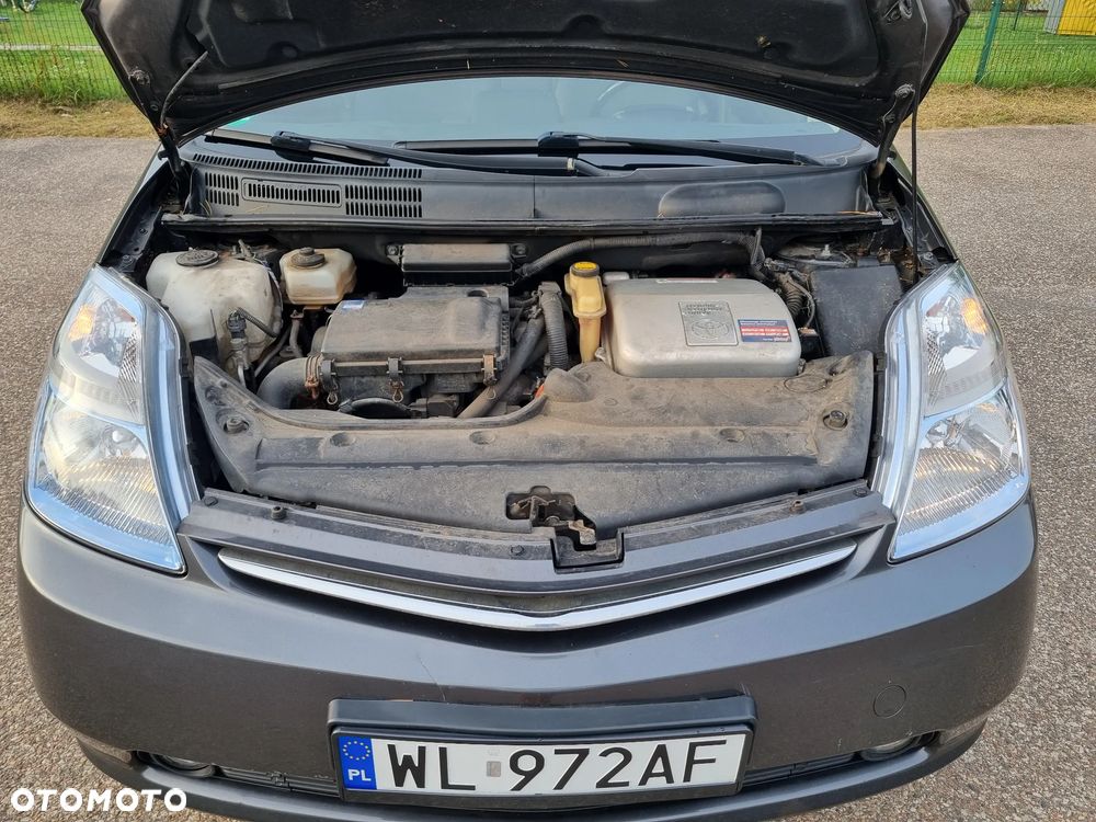 Toyota Prius 1.5 VVT-i Sol - 19