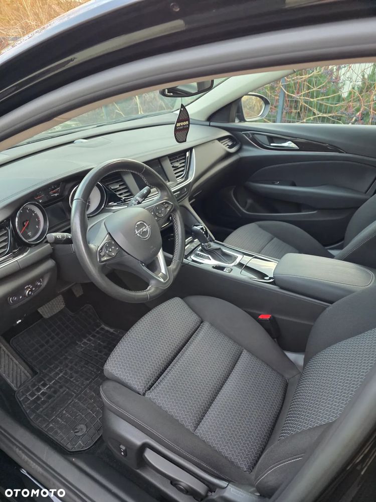 Opel Insignia 2.0 T Elegance S&S - 10