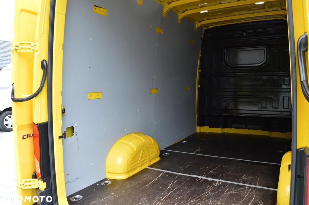 Volkswagen Crafter - 27