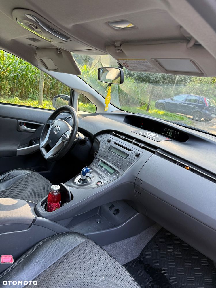 Toyota Prius - 11