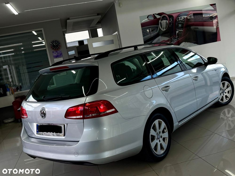 Volkswagen Passat 2.0 TDI Highline DSG - 28