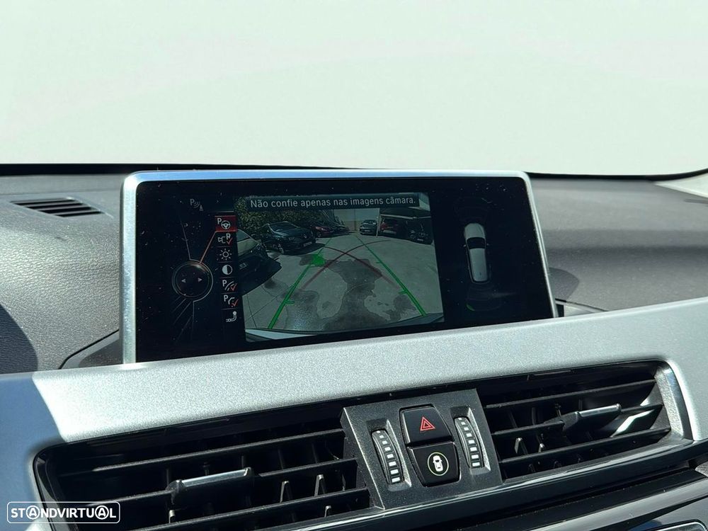 BMW X1 16 d sDrive Line Sport - 13