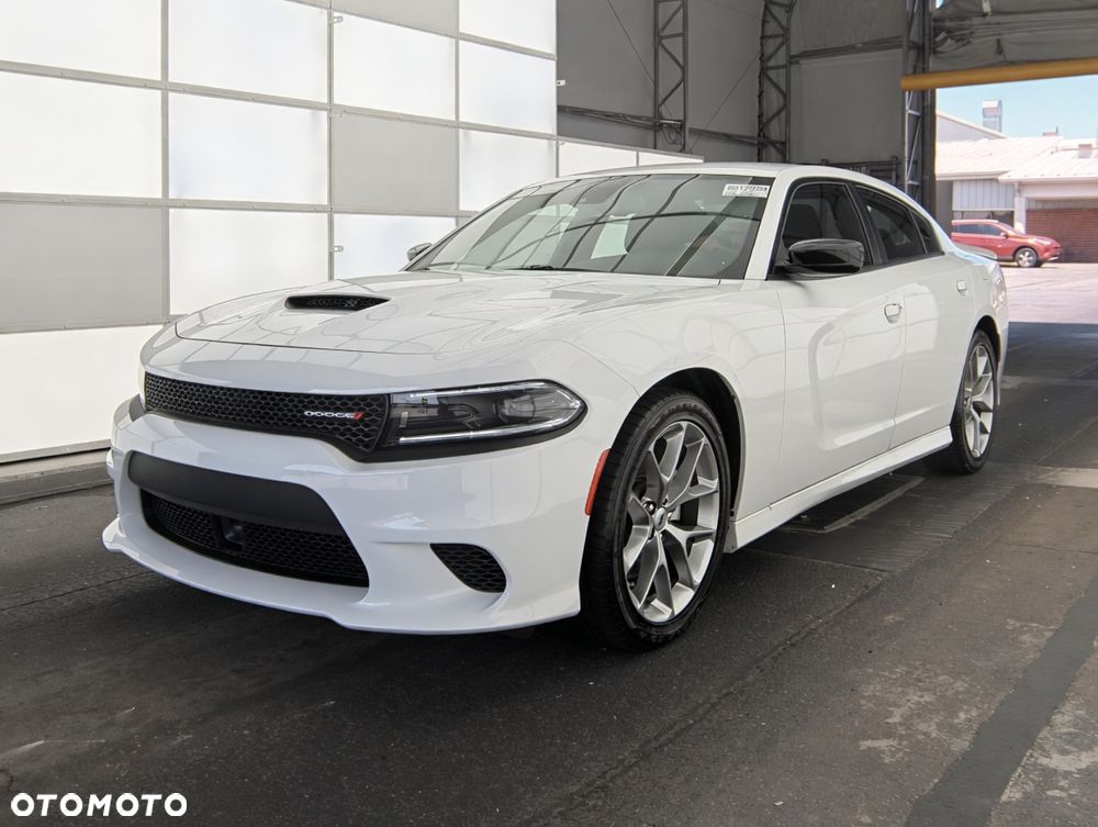 Dodge Charger - 4