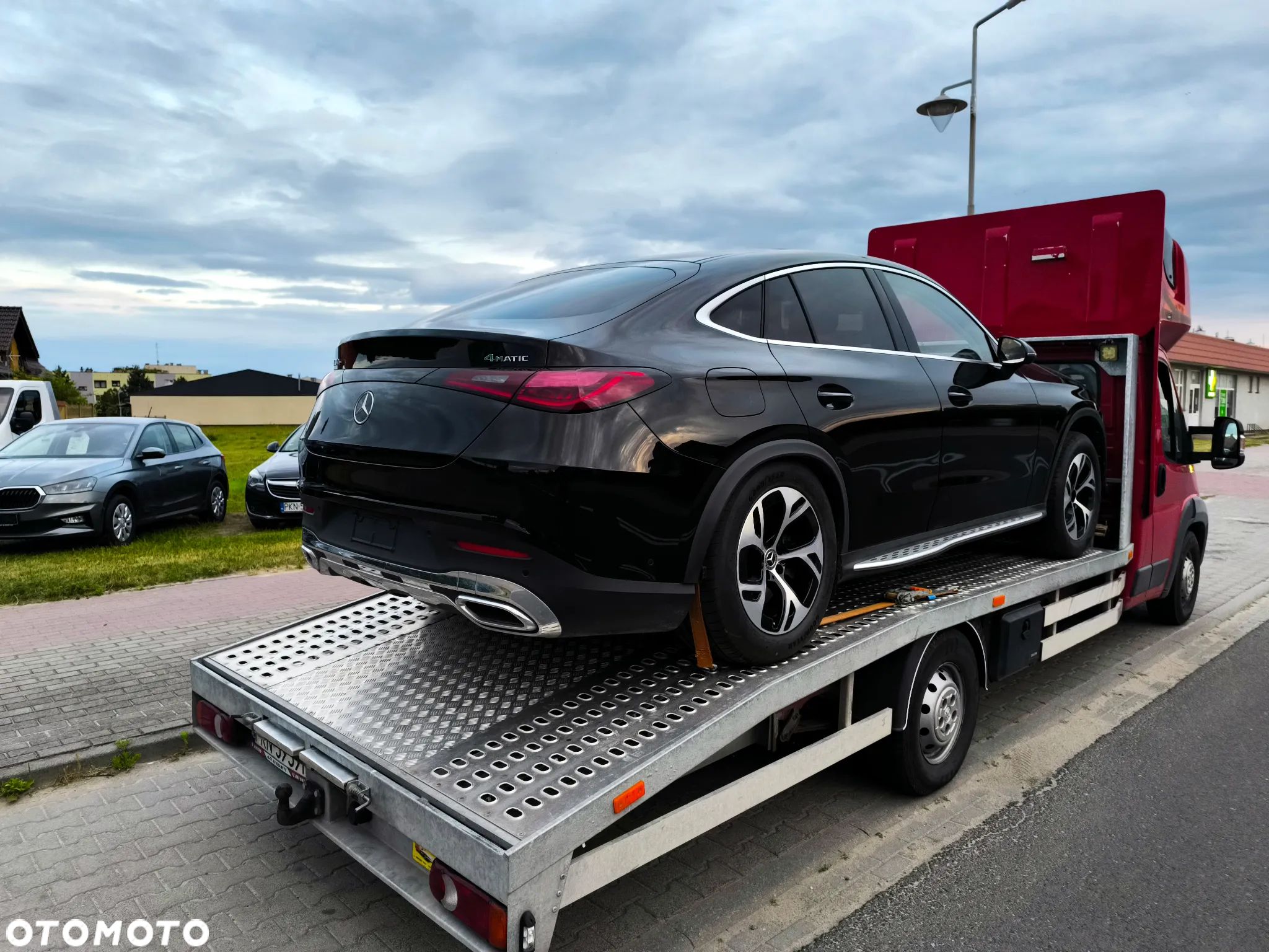 Mercedes-Benz GLC 300 e 4-Matic Avantgarde - 1