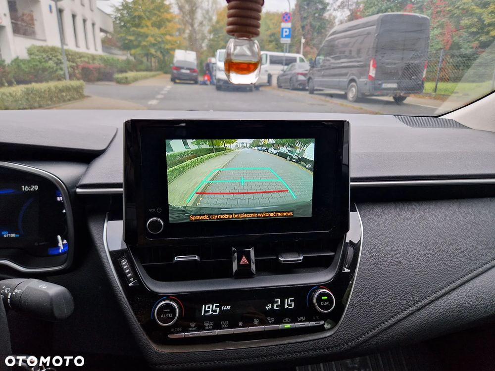 Toyota Corolla 1.5 Comfort - 10