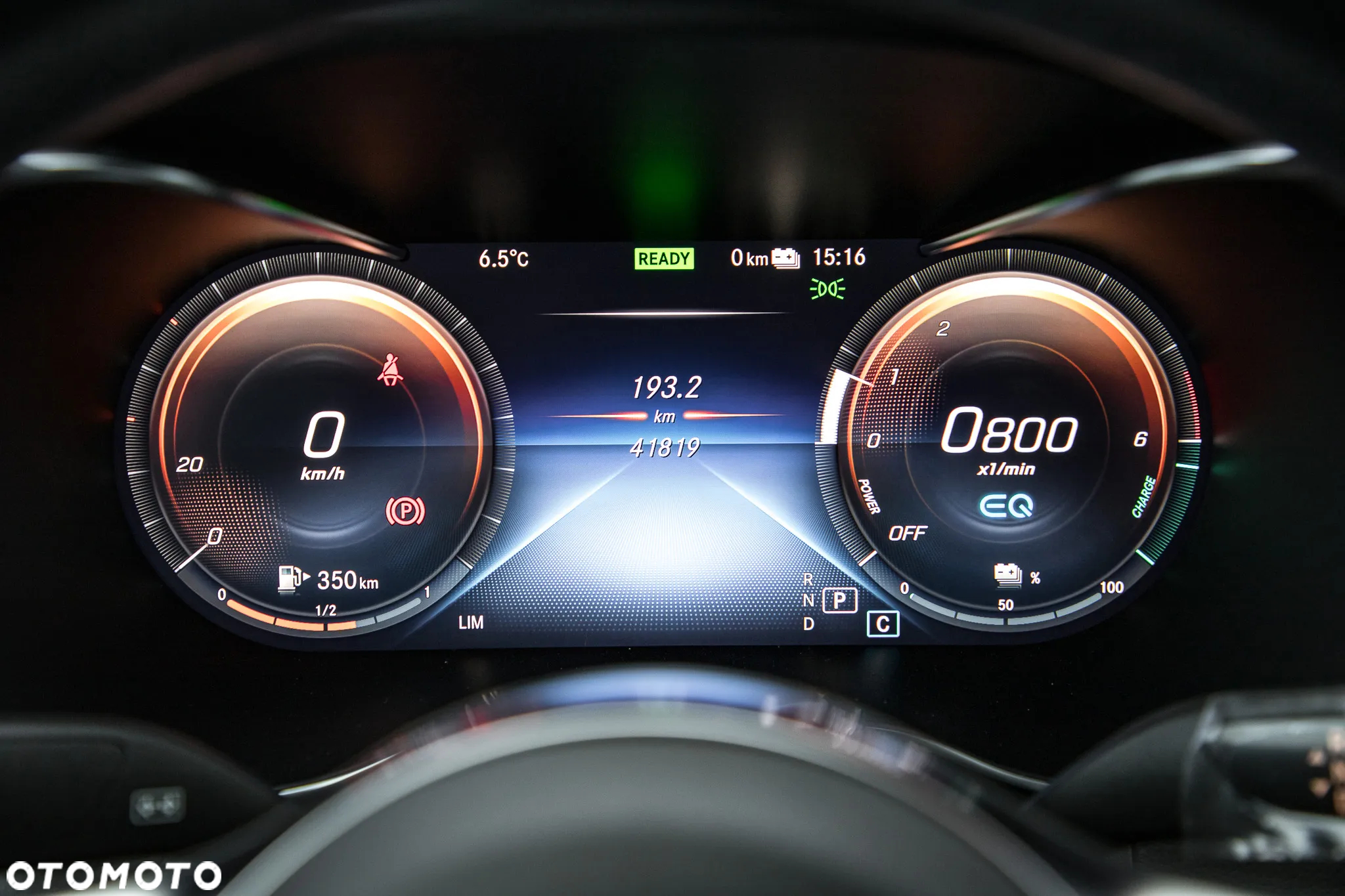 Mercedes-Benz GLC 350 d 4Matic 9G-TRONIC AMG Line - 25