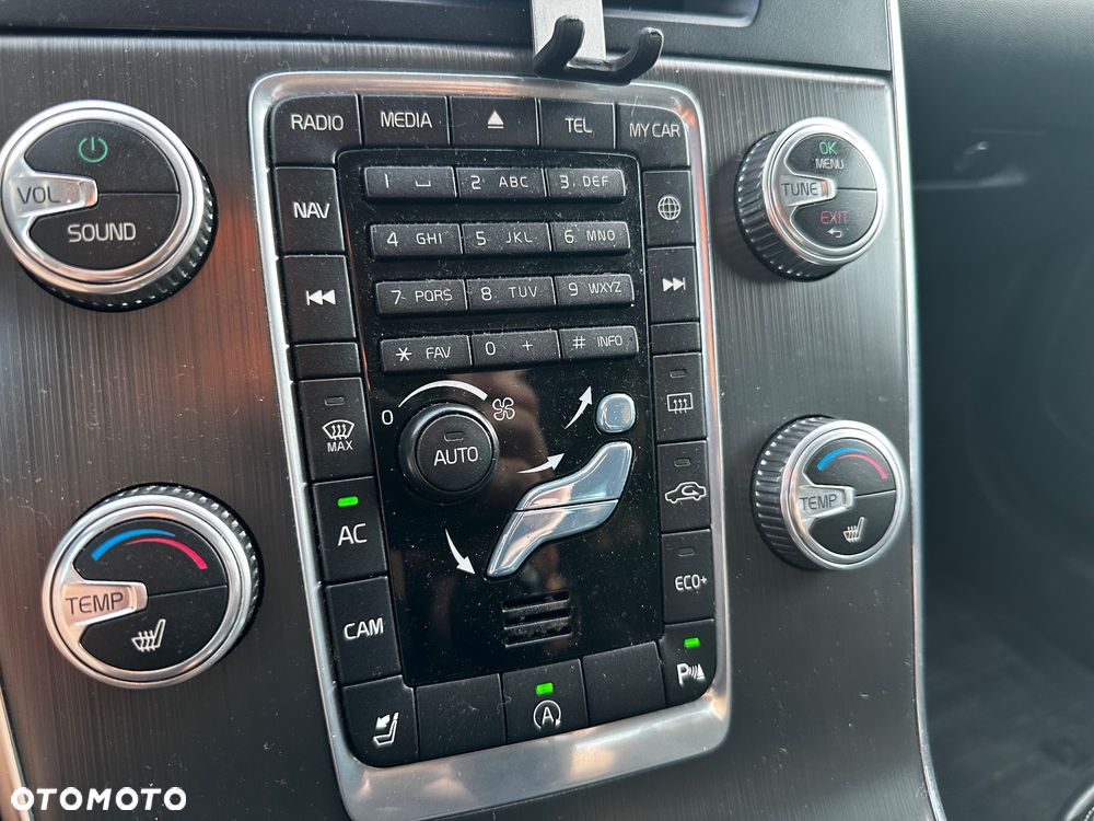 Volvo S60 D2 Drive-E Momentum - 11