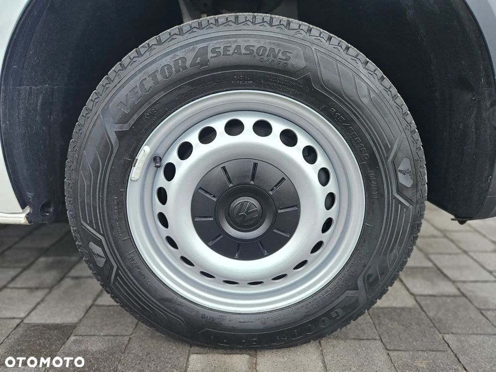 Volkswagen Transporter T6 - 24