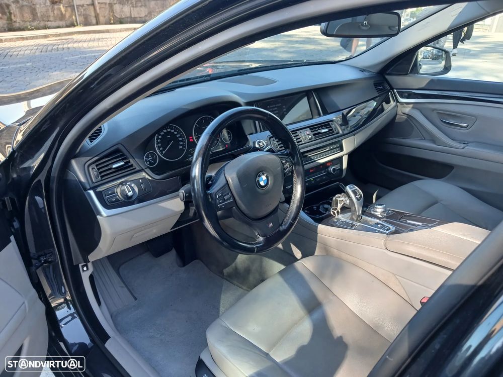 BMW 525 d xDrive Exclusive Auto - 54