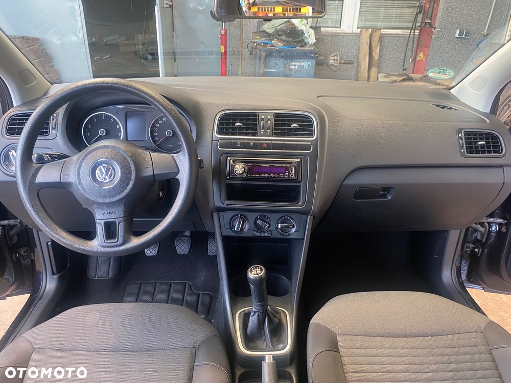 Volkswagen Polo - 22