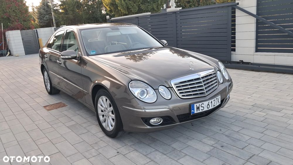 Mercedes-Benz Klasa E - 31