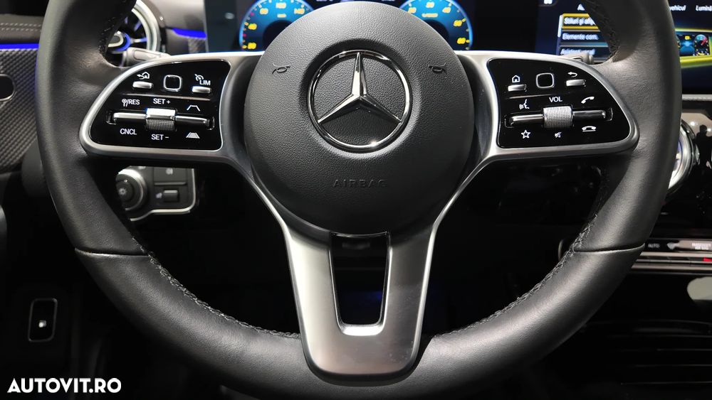 Mercedes-Benz CLA 250 e 8G-DCT - 23