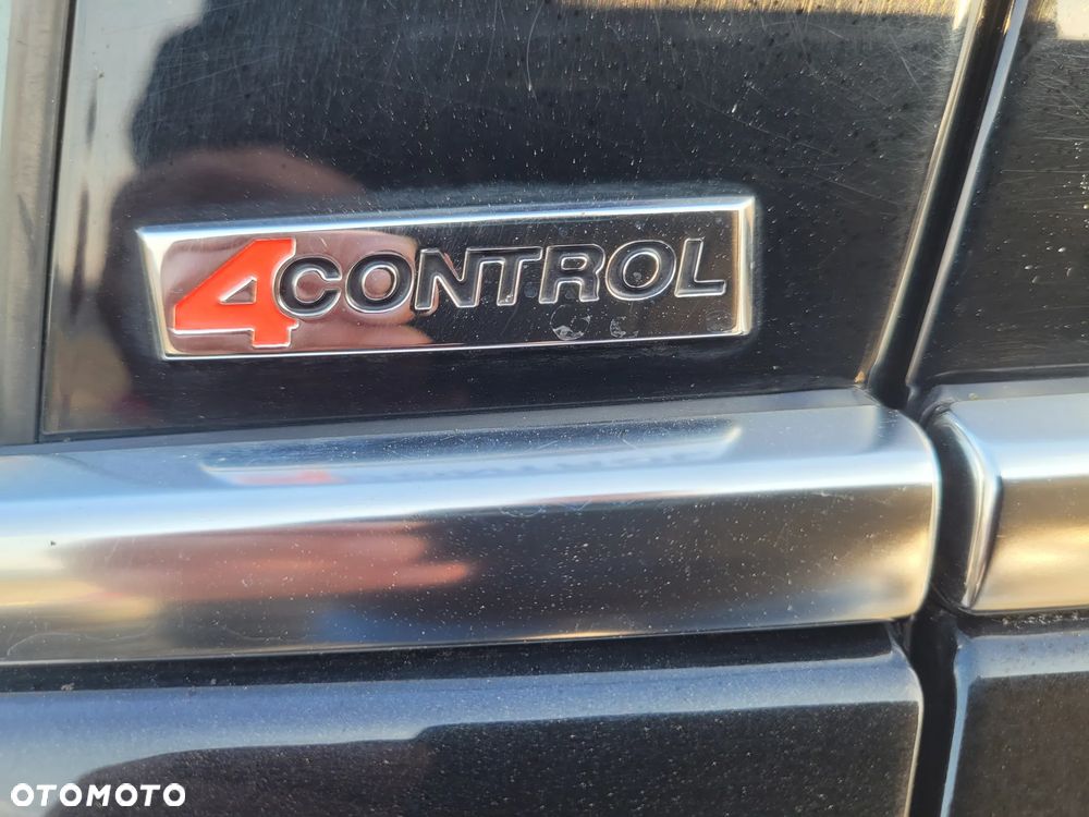 Renault Laguna dCi 150 FAP Start-Stop GT - 34