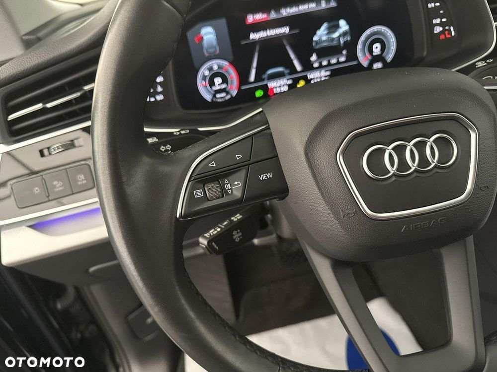 Audi Q7 - 25