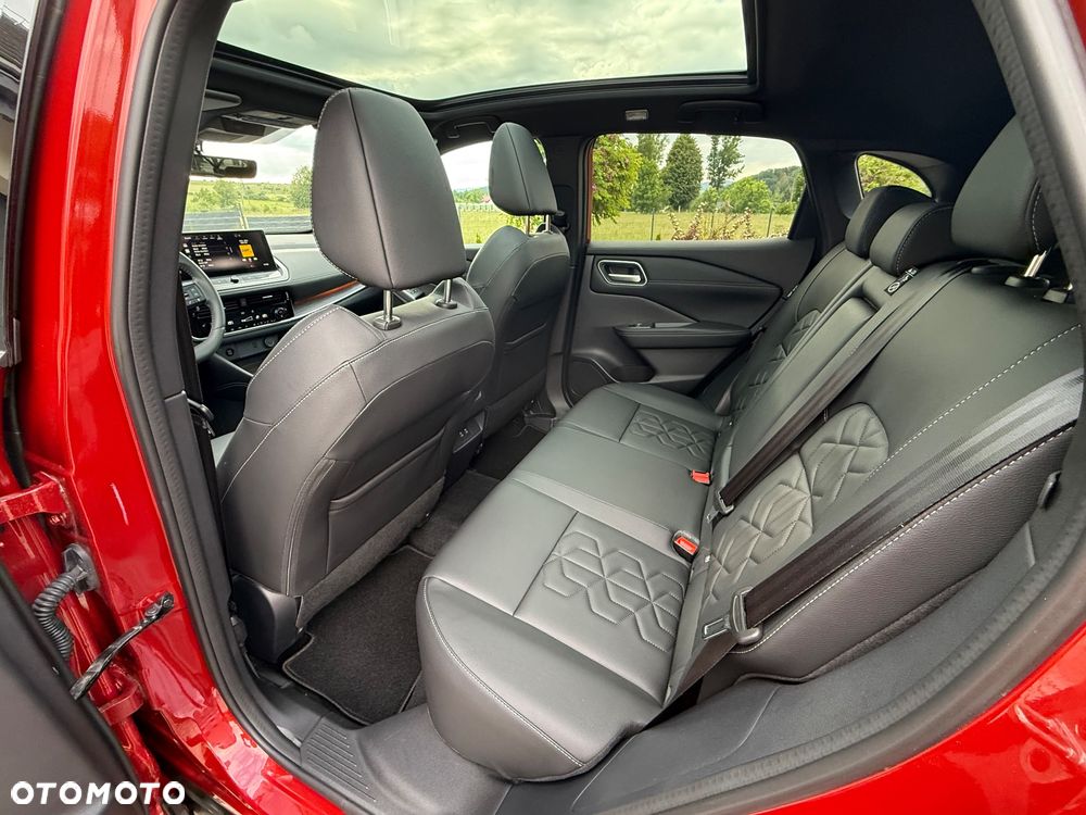 Nissan Qashqai 1.3 DIG-T MHEV Xtronic Tekna - 30
