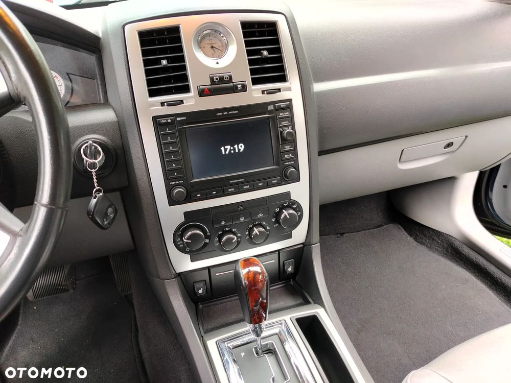 Chrysler 300C 3.0 V6 CRD - 2