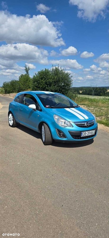 Opel Corsa - 1