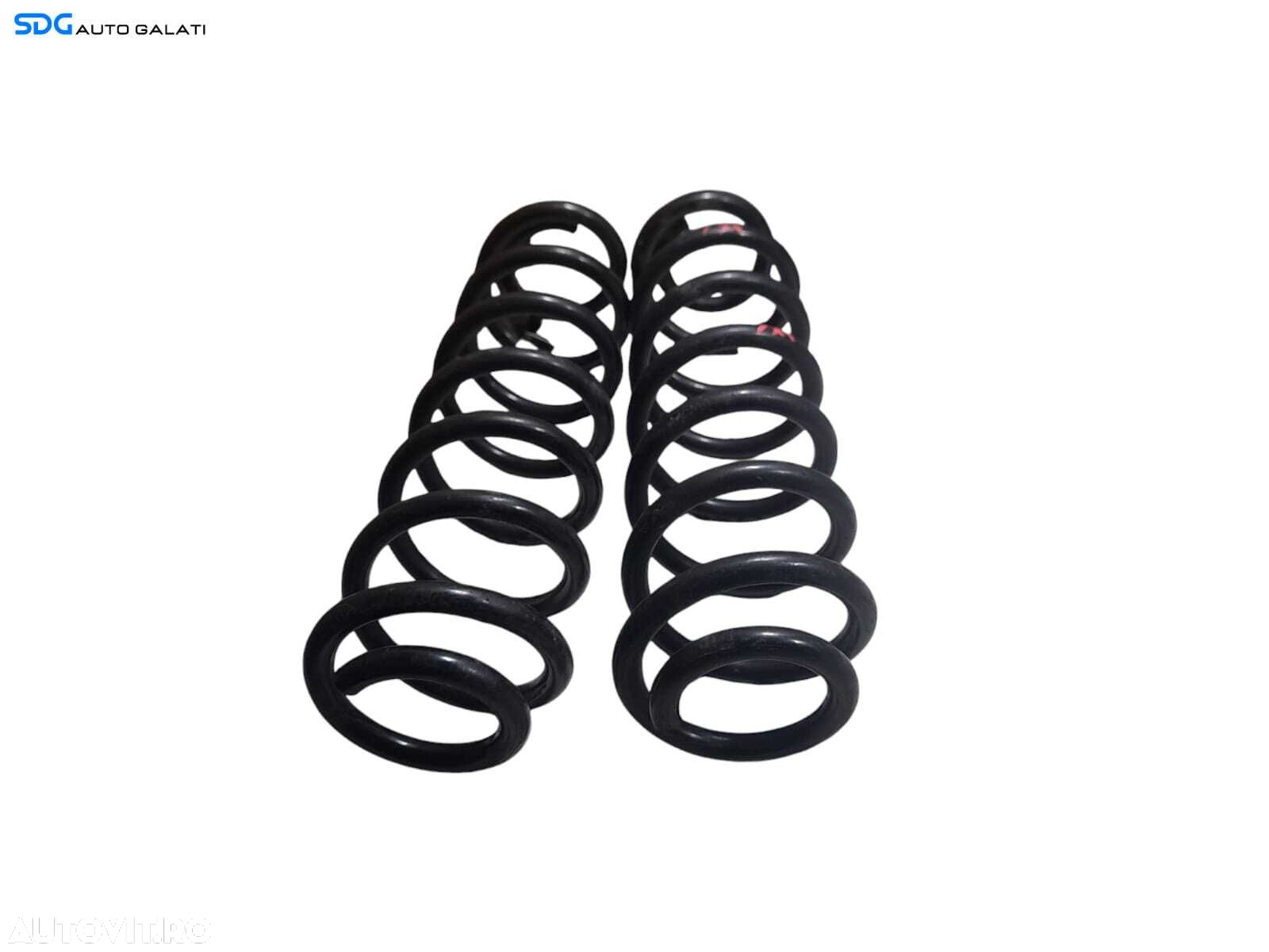 Set Arc Arcuri Stanga Dreapta Spate Volkswagen Passat B8 2.0 TDI 2014 - 2023 Cod 3Q0511115 [N0709] - 2