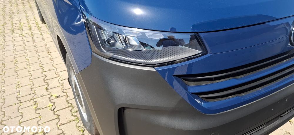 Volkswagen Transporter - 11