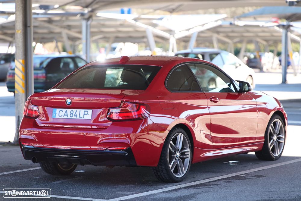BMW 218 i Coupe Pack M - 4