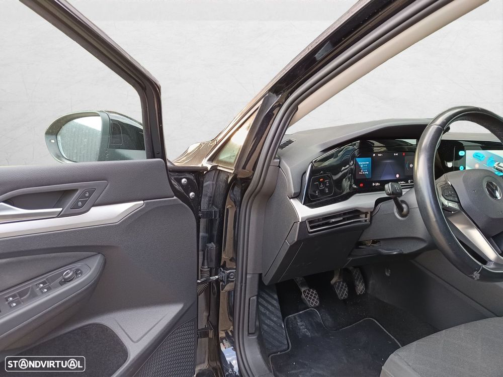 VW Golf 2.0 TDI Life - 32