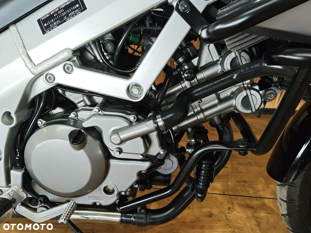 Suzuki DL - 13