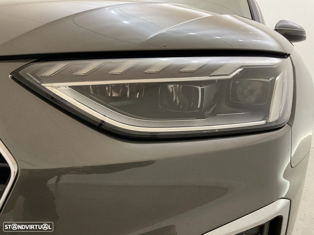 Audi A4 Avant 35 TDI S line S tronic - 27