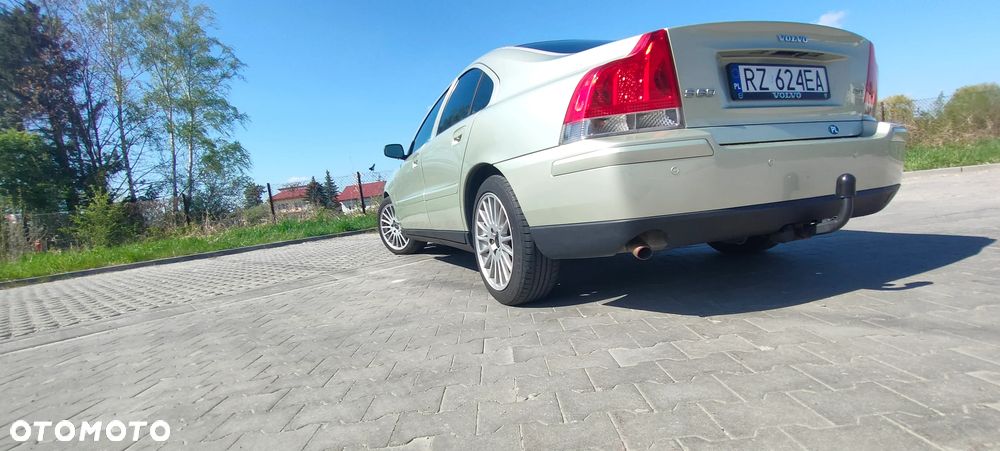 Volvo S60 2.5 T Momentum - 19