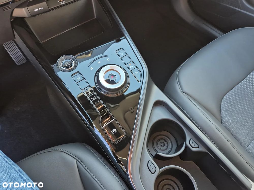 Kia Niro 1.6 GDI Hybrid L - 15
