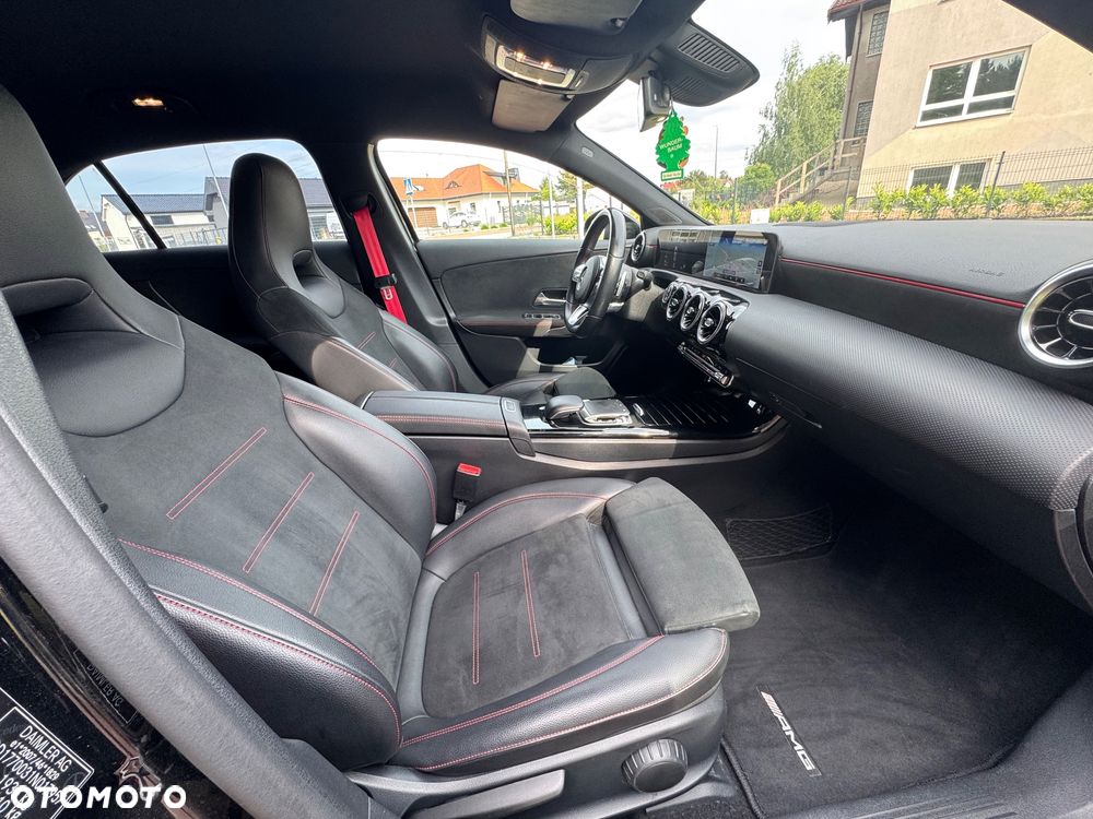 Mercedes-Benz Klasa A 180 d AMG Line 7G-DCT - 14