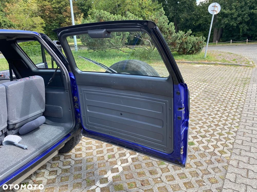 Toyota RAV4 2.0 - 10