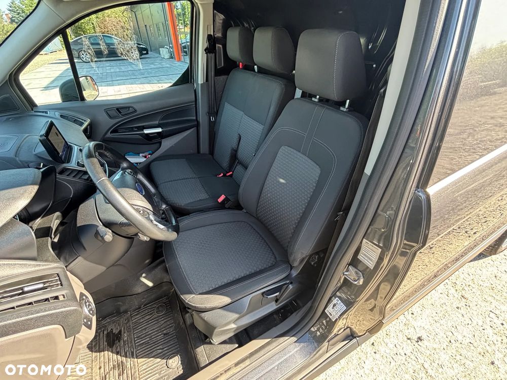 Ford Transit Connect - 21