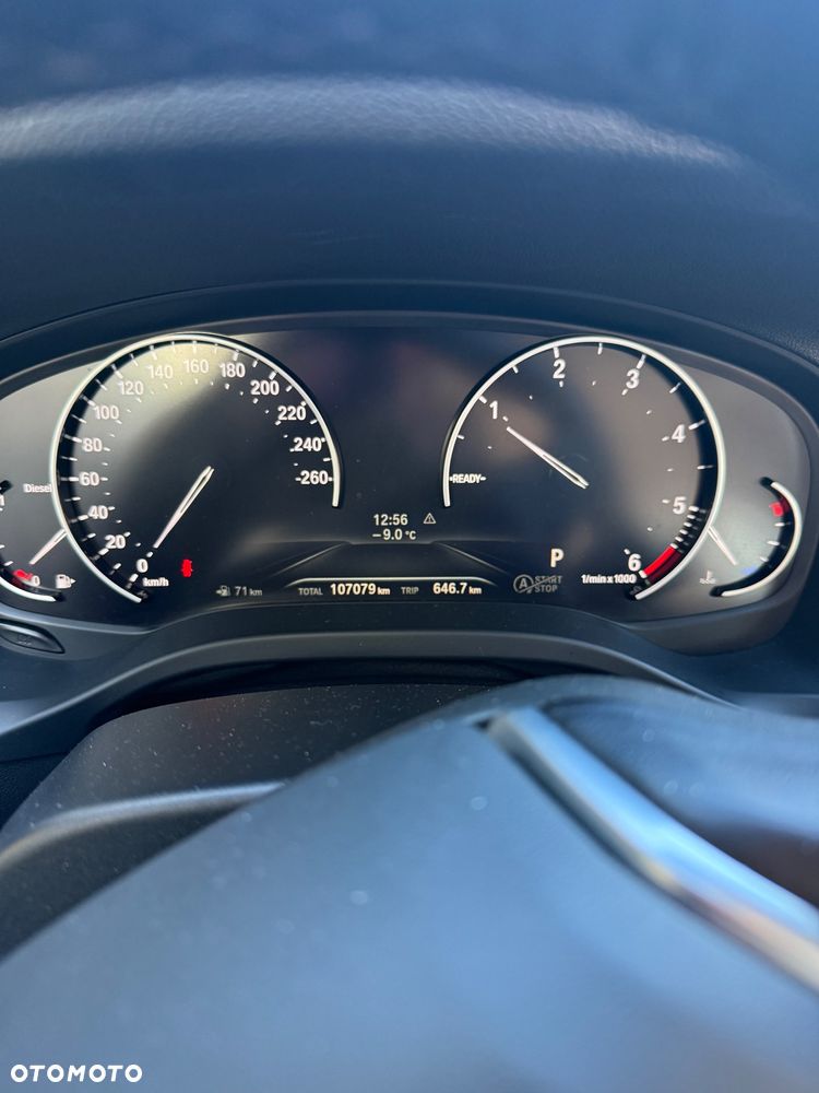 BMW X3 xDrive20d Advantage - 9