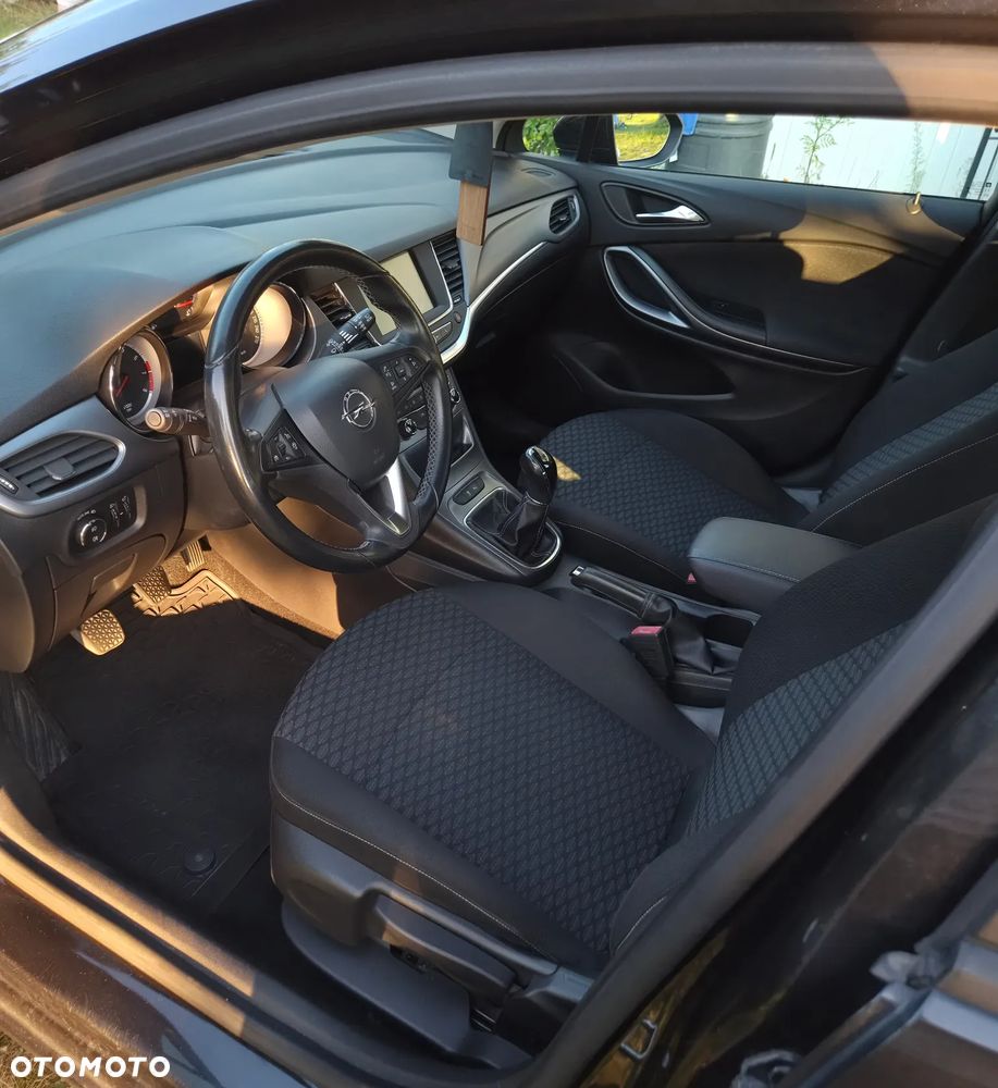 Opel Astra 1.4 T Enjoy - 21