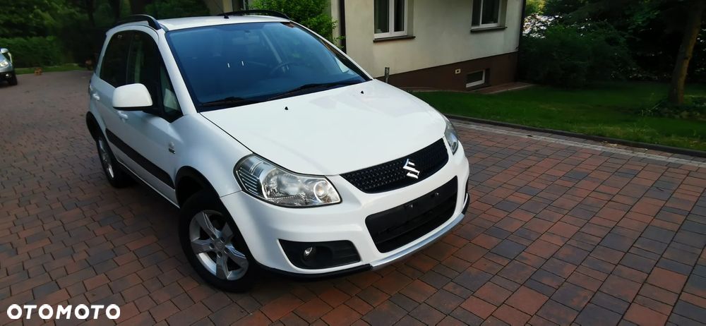 Suzuki SX4 2.0 DDiS 4x4 Style - 1
