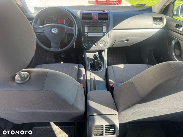 Volkswagen Jetta 1.9 TDI Trendline - 5