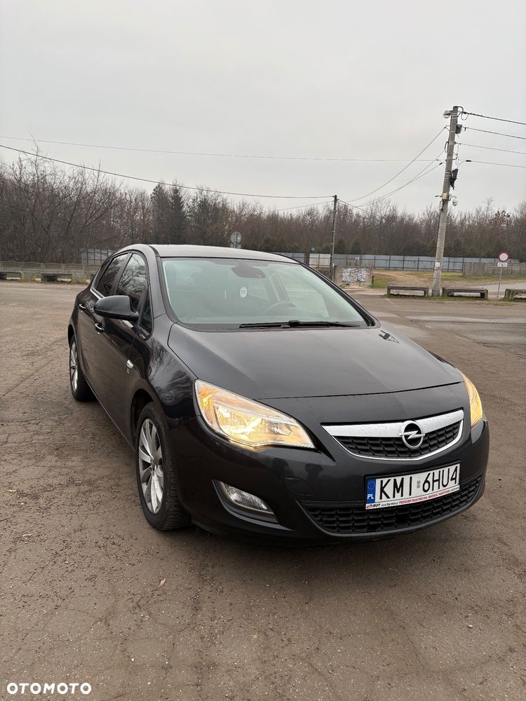 Opel Astra 1.4 Turbo - 4