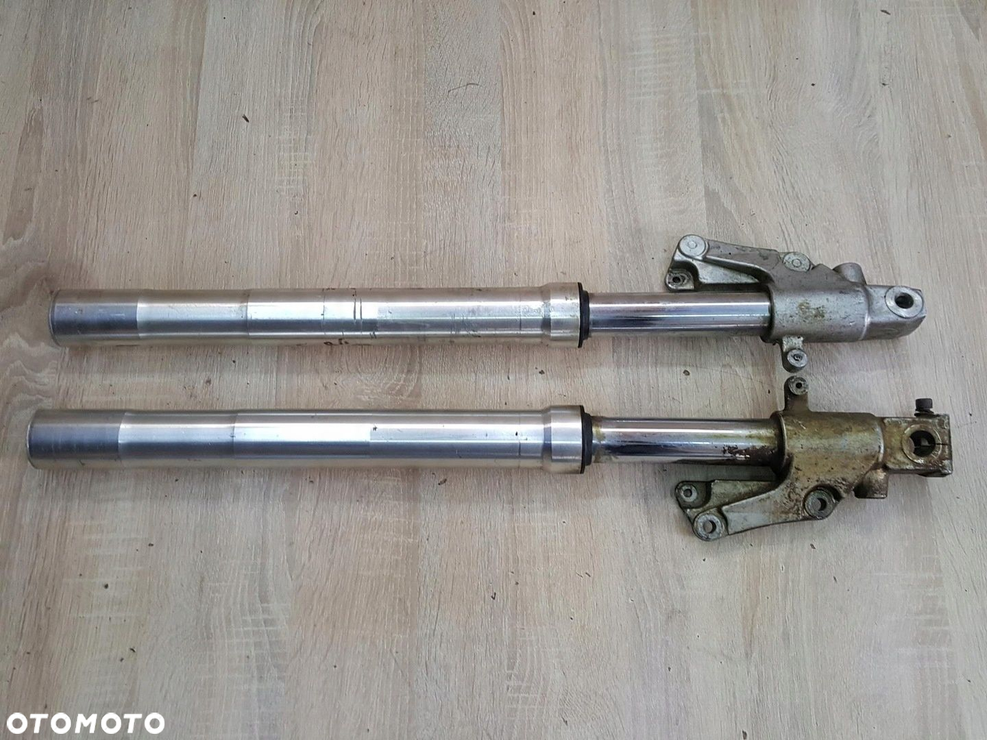 SUZUKI RG 125 LAGI ZAWIESZENIE KOMPLET PROSTE - 2