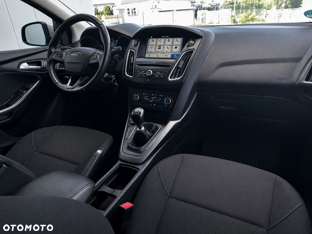 Ford Focus 1.5 EcoBoost Start-Stopp-System Titanium - 10