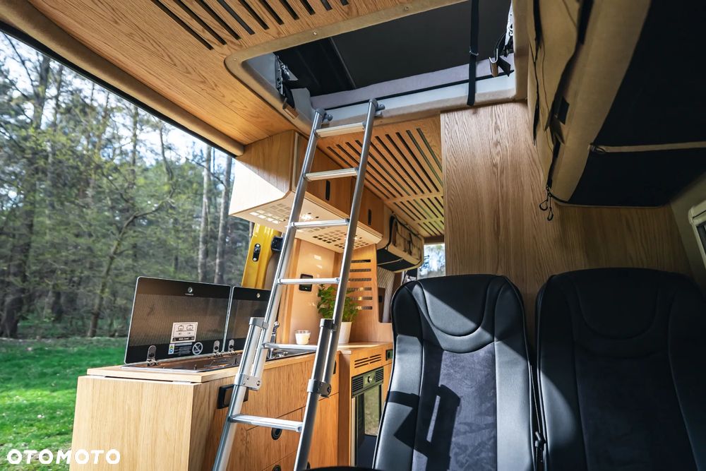 Mercedes-Benz Sprinter - 3